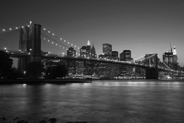 Sluipmoordenaar bon smaak New York - Brooklyn Bridge Zwart/Wit Fotobehang op maat gemaakt! - Repro.nl