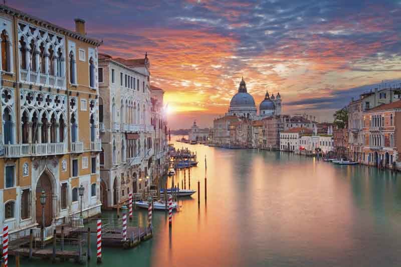 Fotobehang Uitzicht Op Water In Venetie 14 95 Per M Repro Nl